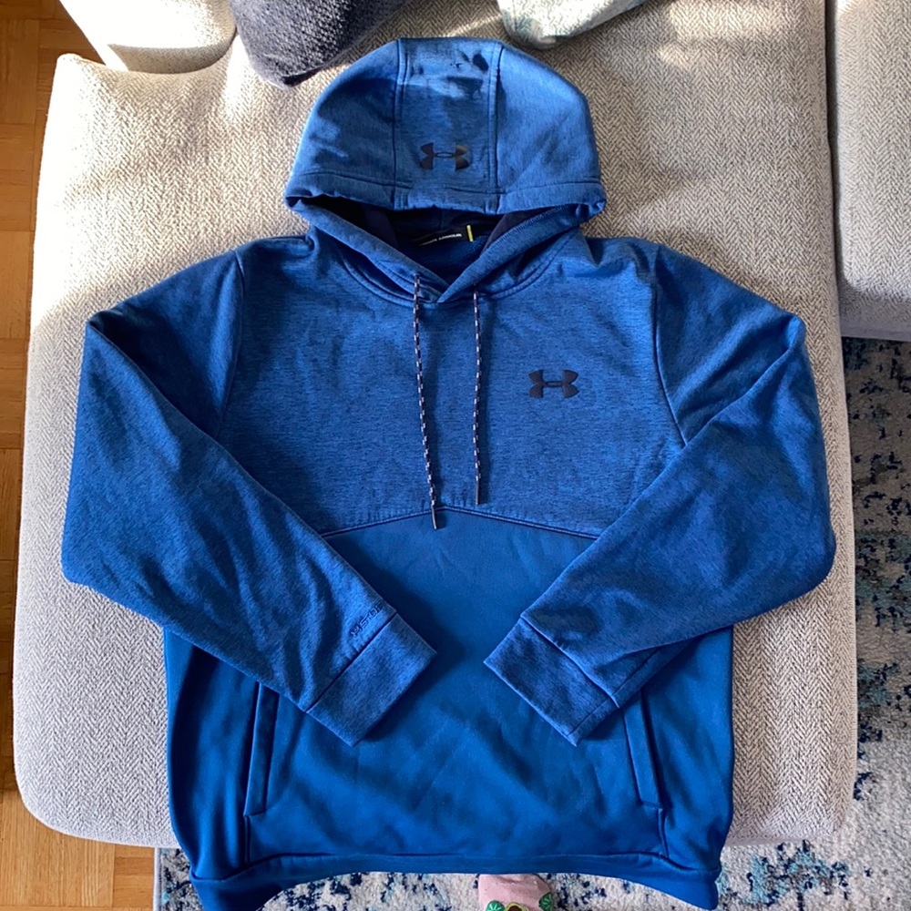 Under Armor Sweatshirt